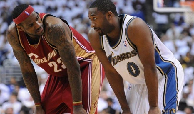 掌声连绵不 掌声连绵不